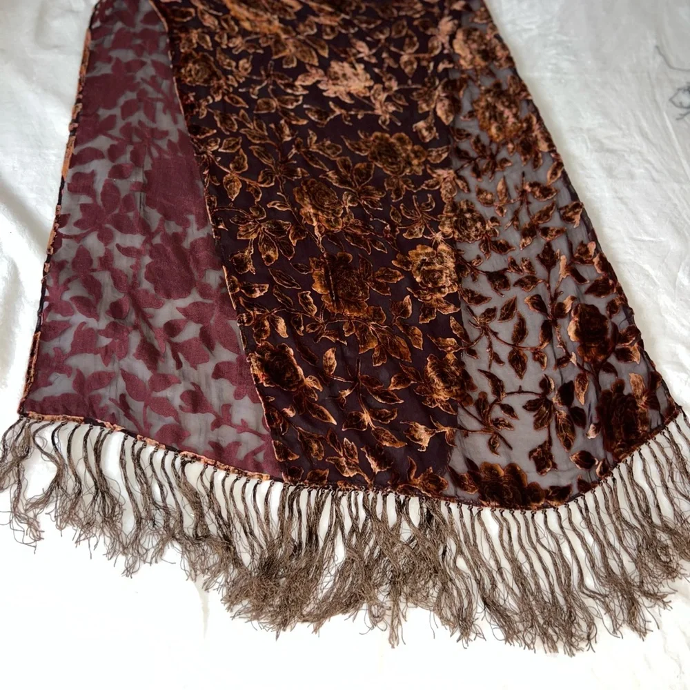 See-through floral scarf/wrap - Picture 6 of 9